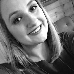 Meet your Posher, Alisha